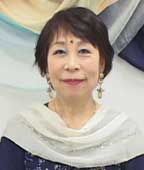 講師
